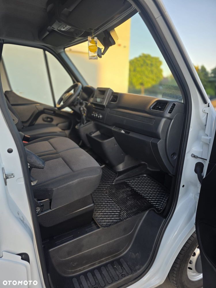 Renault Master - 11