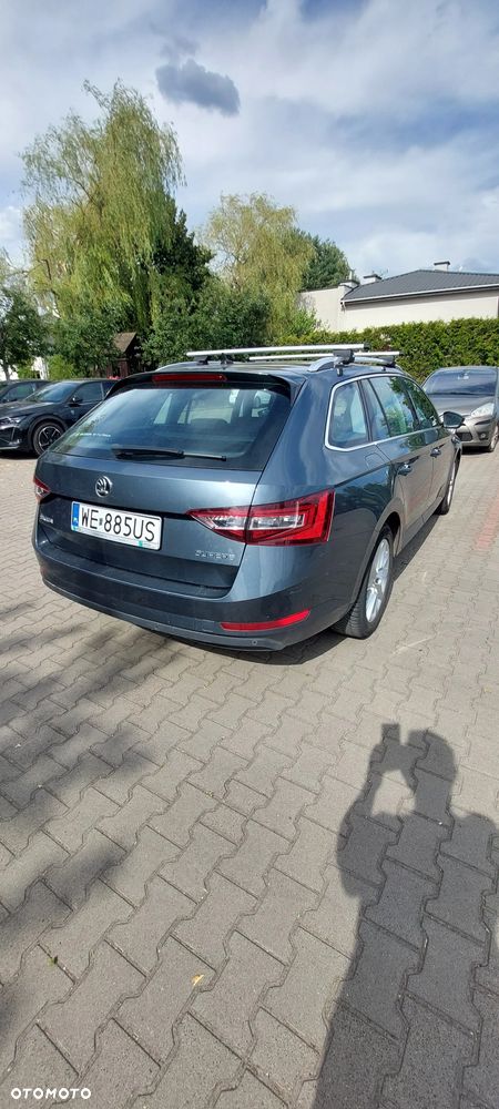 Skoda Superb 1.5 TSI ACT Ambition - 4