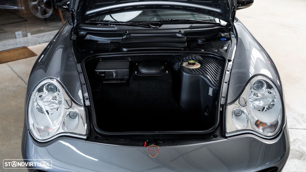 Porsche 911 (996) ver-carrera-coup--turbo - 8