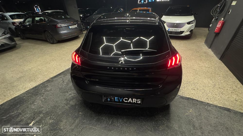 Peugeot e-208 Allure Pack - 4