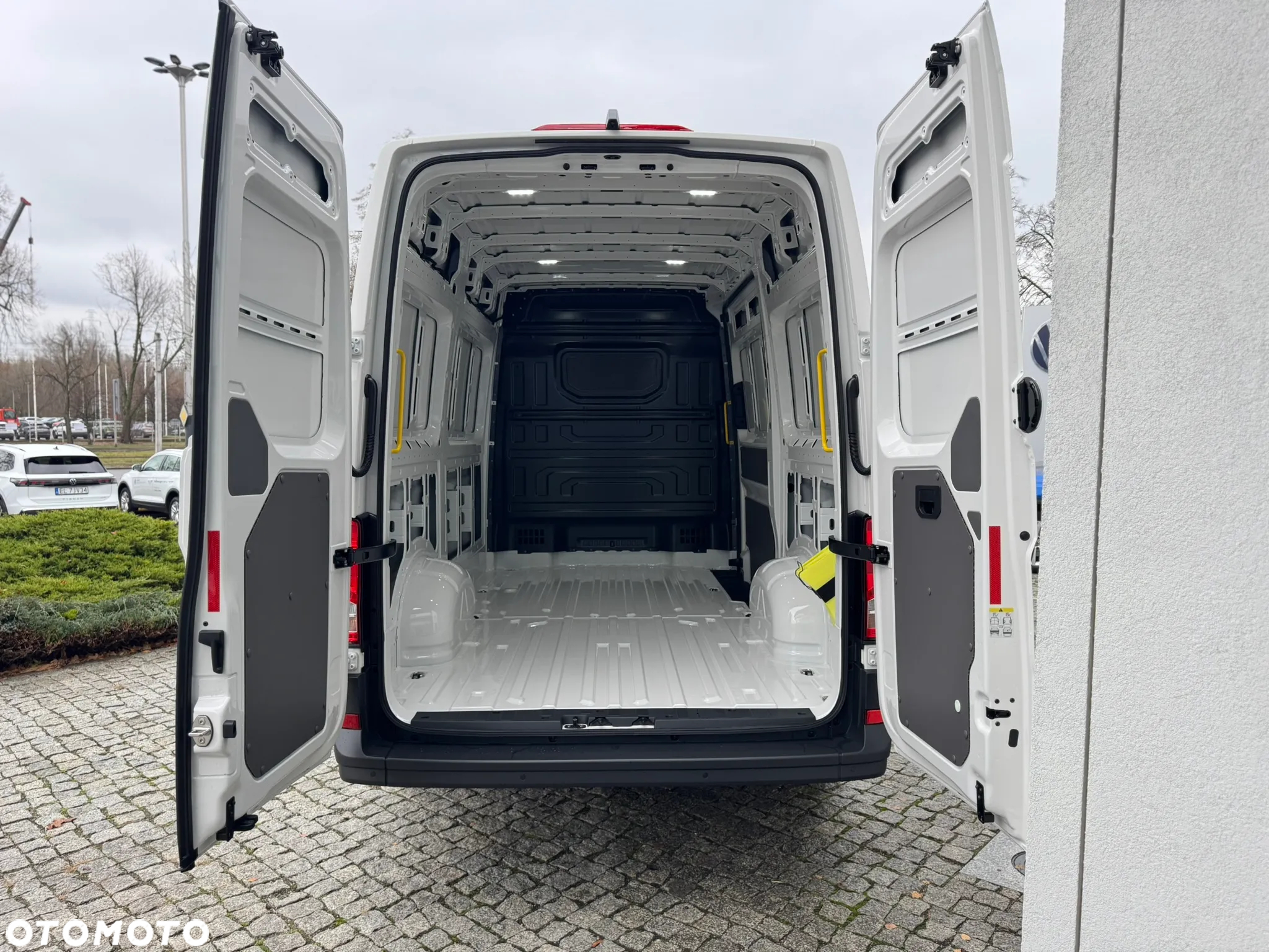 Volkswagen Crafter - 8