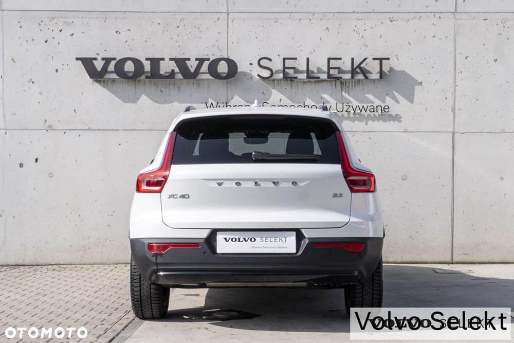 Volvo XC 40 - 6