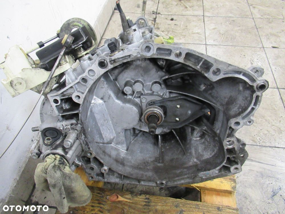 Skrzynia Peugeot Citroen 206 C3 2.0 GTI 20DM43 RFK - 4