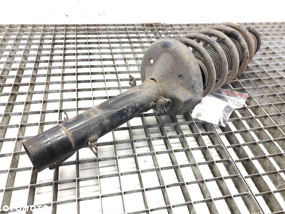 AMORTYZATOR LEWY PRZÓD ZE SPRĘŻYNĄ  VW GOLF IV (1J1) 1997 - 2008 1.4 16V 55 kW [75 KM] benzyna - 3