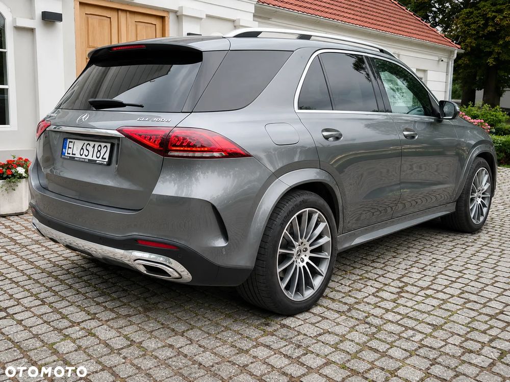 Mercedes-Benz GLE - 11