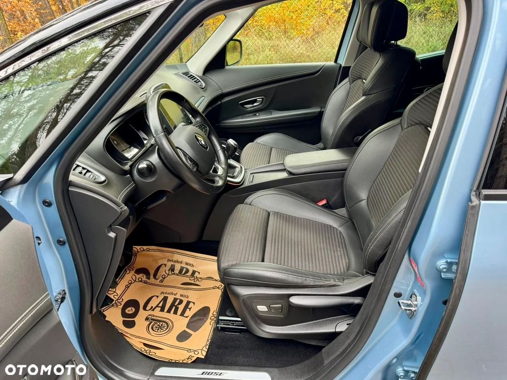 Renault Scenic ENERGY TCe 130 BOSE EDITION - 19