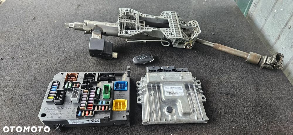 Zestaw startowy komputer 9805240080 BSI 9664992380 pilot Peugeot 508 2.0 HDI hybryda - 1