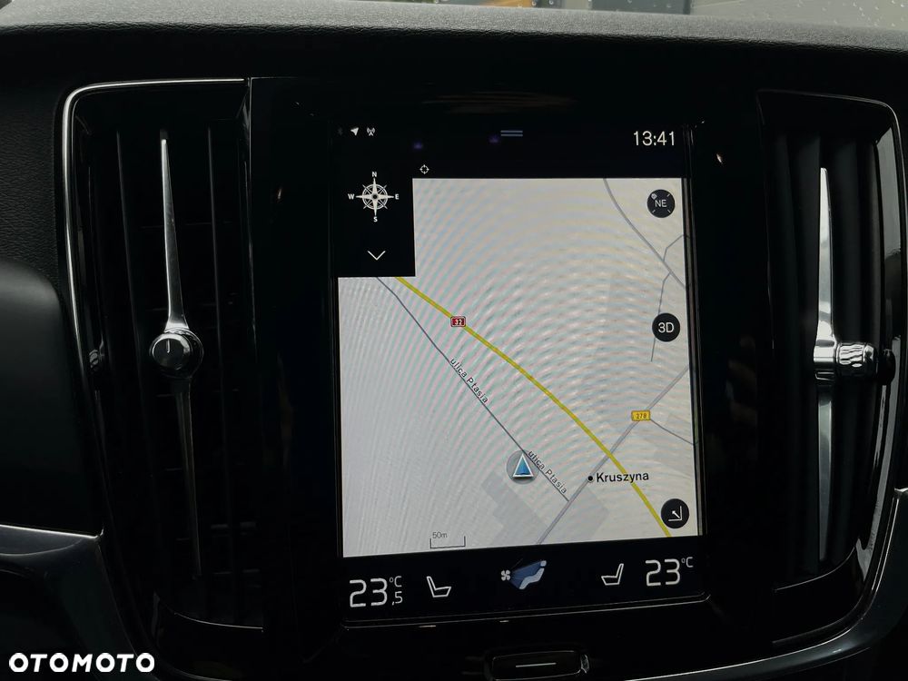 Volvo V90 D4 Geartronic Kinetic - 28