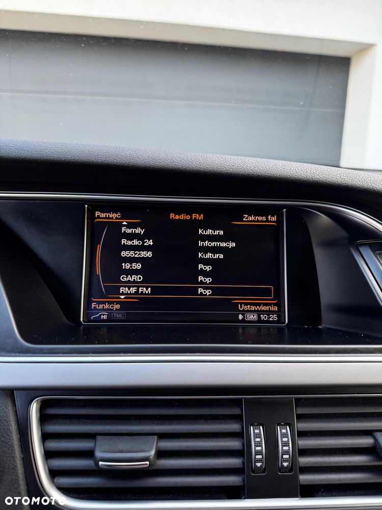 Audi A4 Avant 2.0 TDI DPF quattro S tronic S line Sportpaket - 22