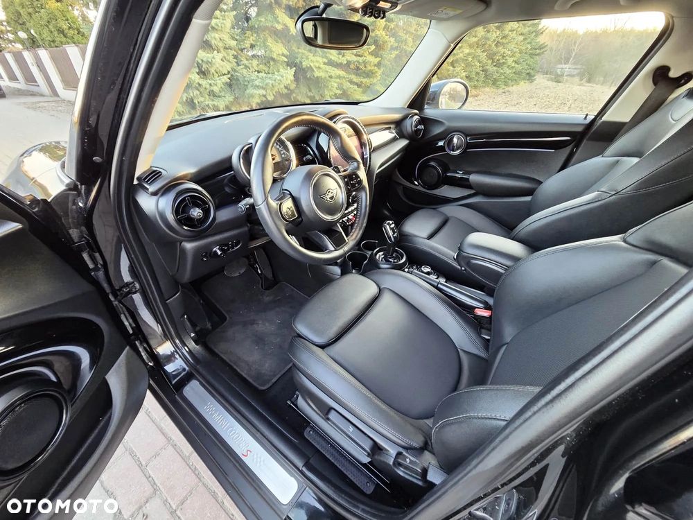 MINI Cooper S Sport-Aut - 11