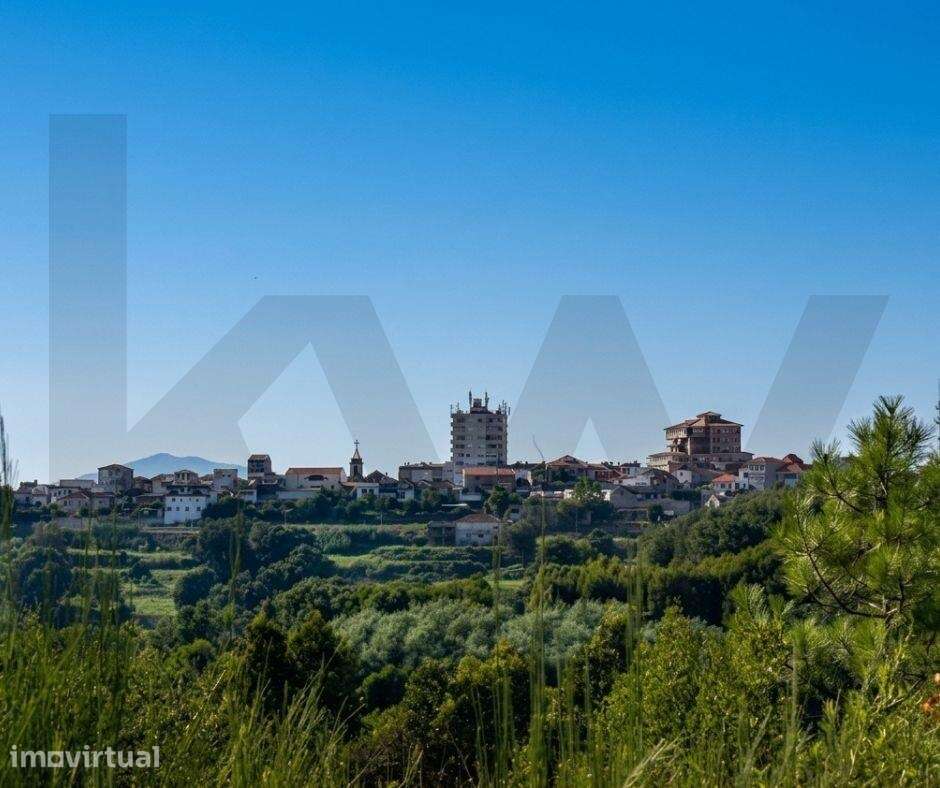 Terreno de 9.000 m2 em Milhundos com a Melhor Vista Panorâmica sobre - Grande imagem: 4/14