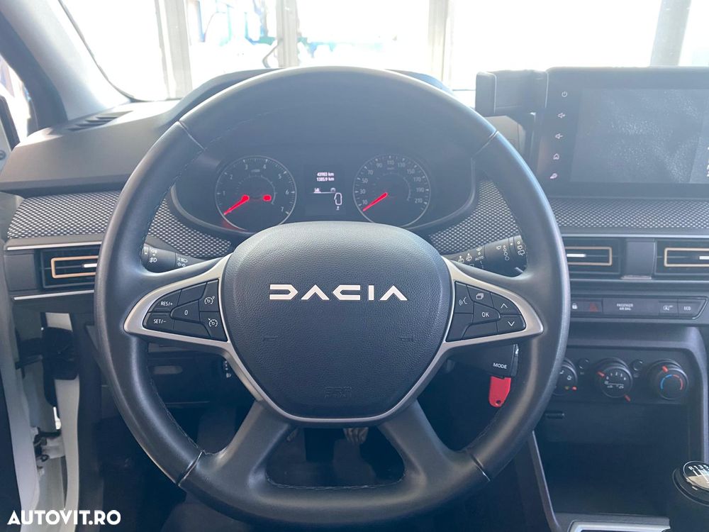 Dacia Sandero Stepway TCe 90 MT6 Comfort - 11