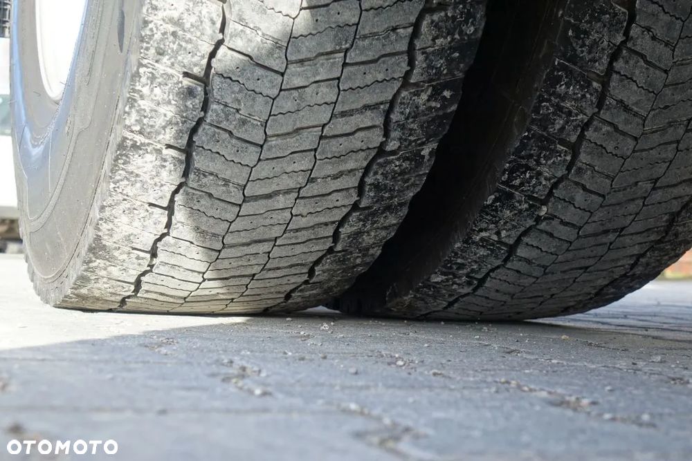 Volvo FH 460 GLOBETROTTER / STANDARD/ AUTOMAT / EURO 6 / 2 ZBIORNIKI PALIWA / KLIMATYZACJA POSTOJOWA/ LODÓWKA - 17