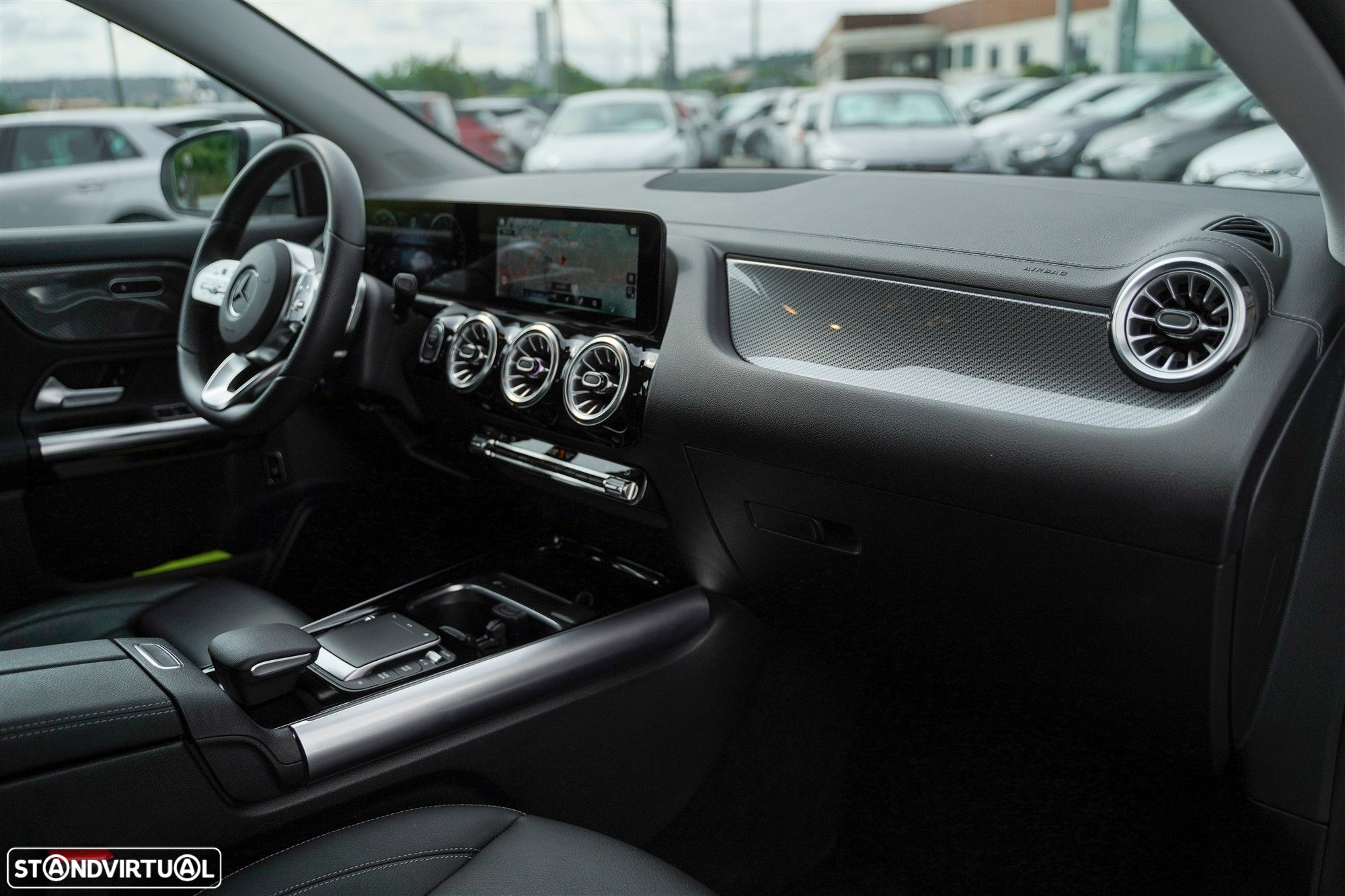 Mercedes-Benz GLA 250 e AMG Line - 39