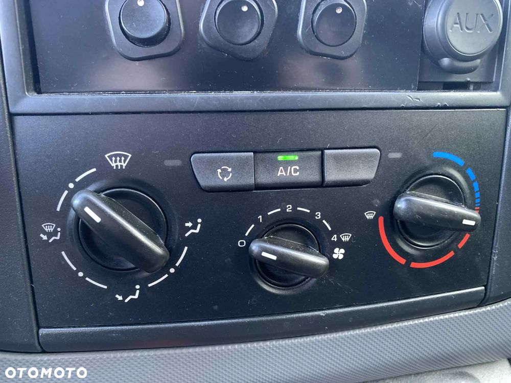 Peugeot Partner - 34