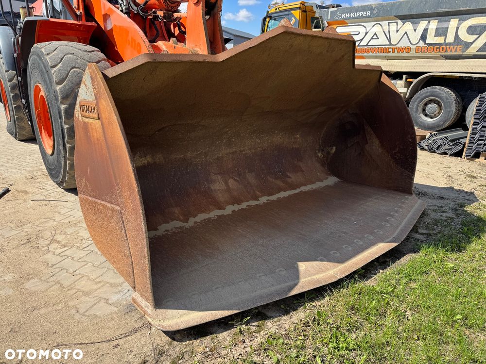Hitachi ZW310-6 / 966M / 972M / L150 - 11