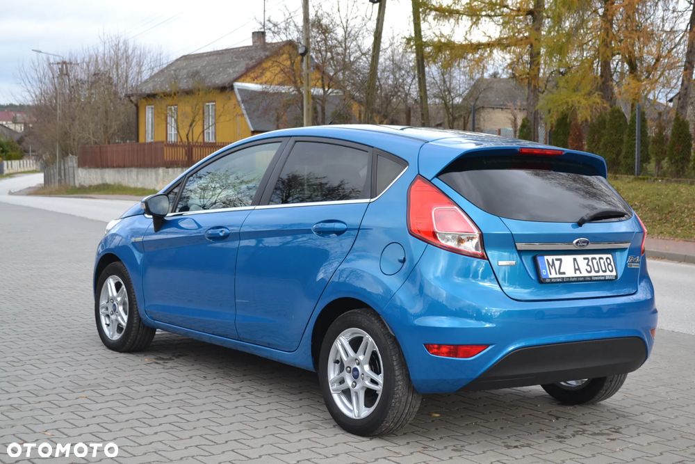 Ford Fiesta 1.0 Titanium EU6 - 38