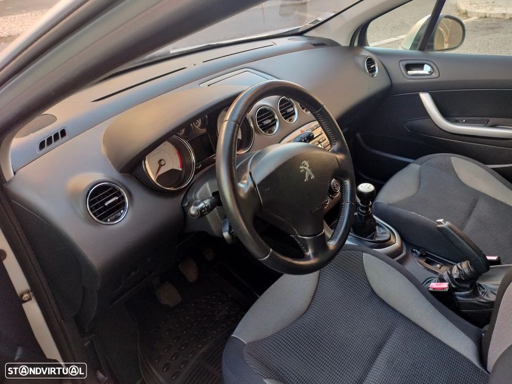 Peugeot 308 SW e-HDi FAP 110 Stop&Start Active - 20