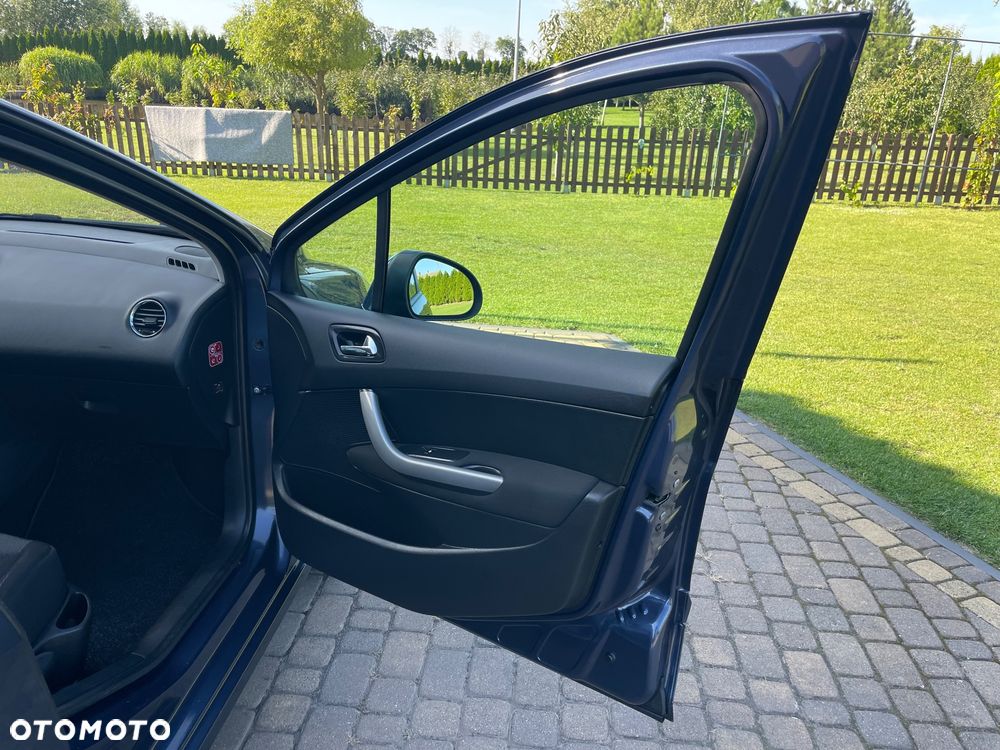 Peugeot 308 - 22
