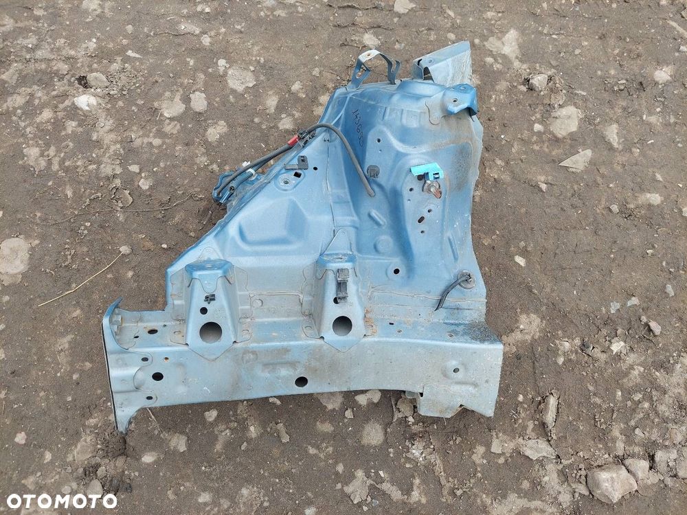 ĆWIARTKA PODŁUŻNICA PRAWY PRZÓD TOYOTA YARIS II 8T1 - 1