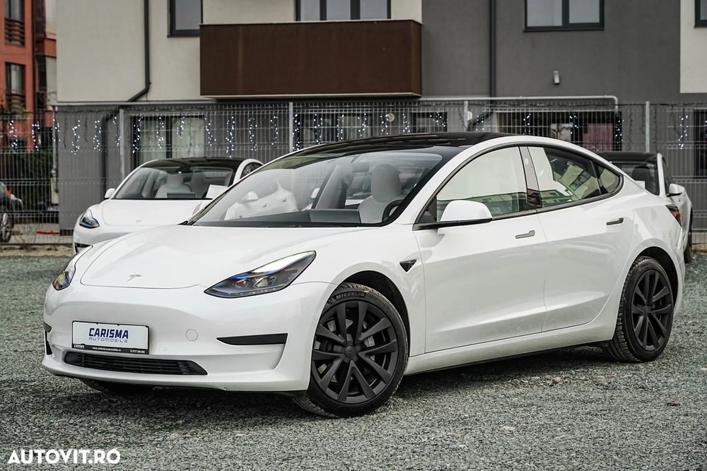 Tesla Model 3 Standard Reichweite Plus Hinterradantrieb - 9