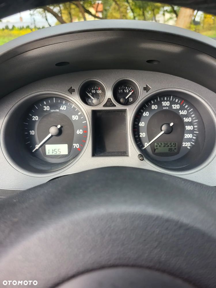 Seat Ibiza SC 1.4 16V Style - 21