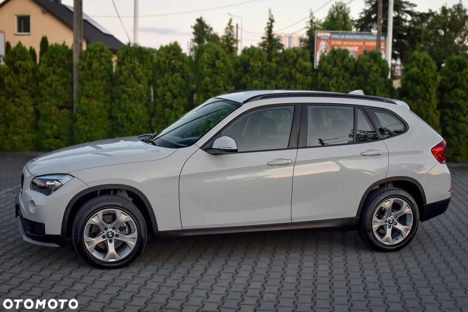 BMW X1 xDrive18d - 10