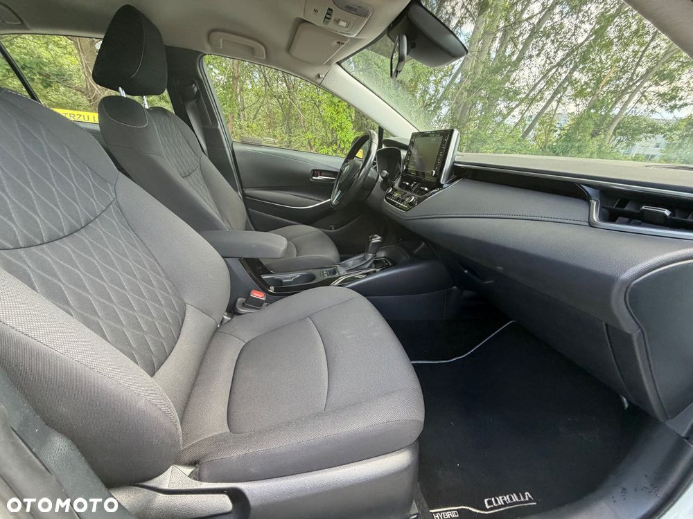 Toyota Corolla 1.8 Hybrid Comfort - 21