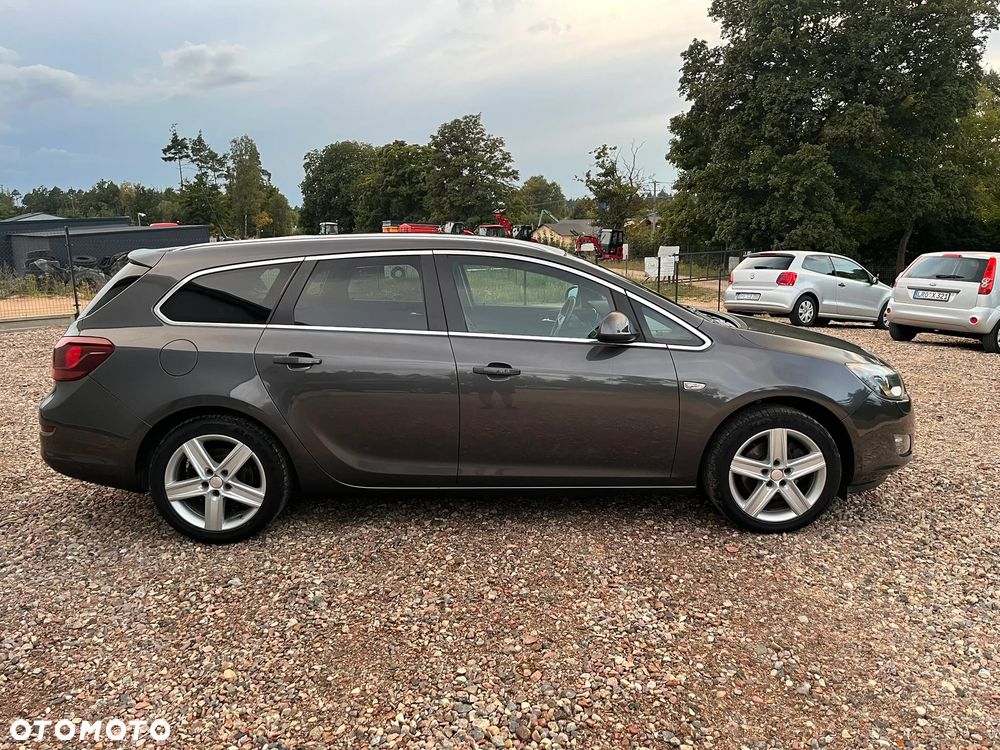 Opel Astra 2.0 CDTI DPF Cosmo - 7