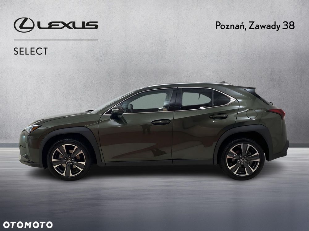 Lexus UX - 5