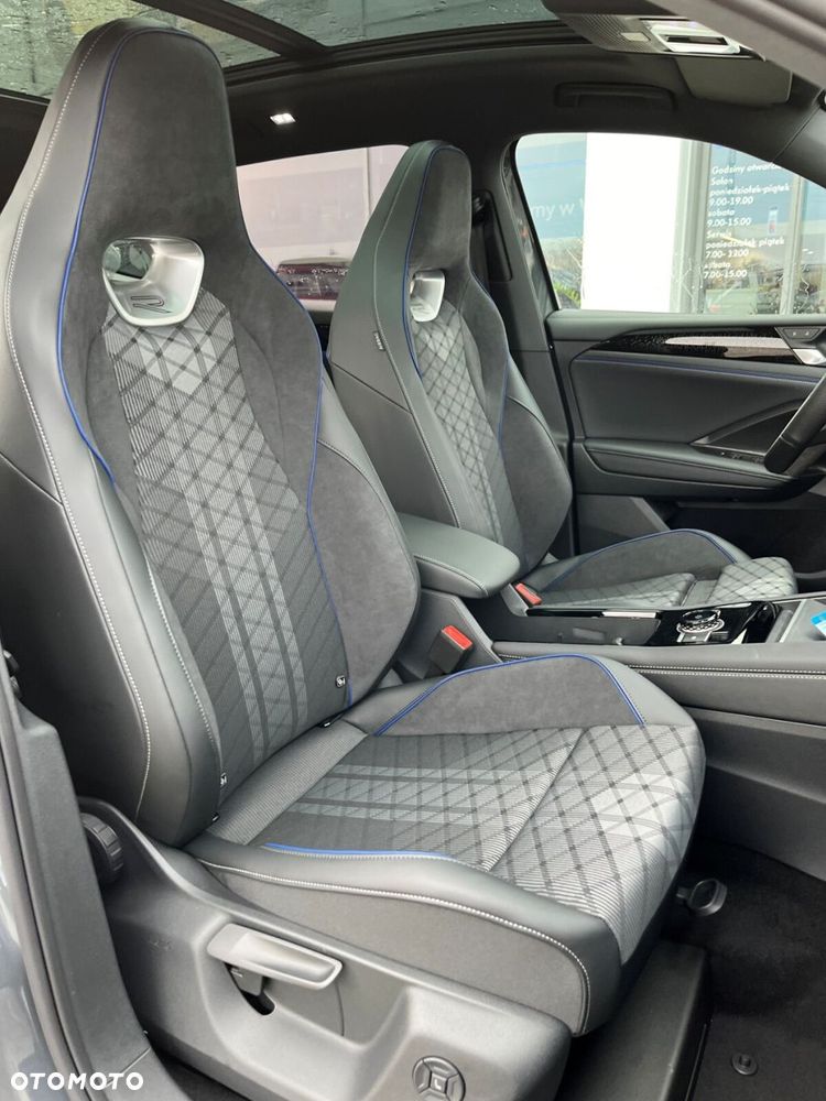 Volkswagen Tiguan - 8
