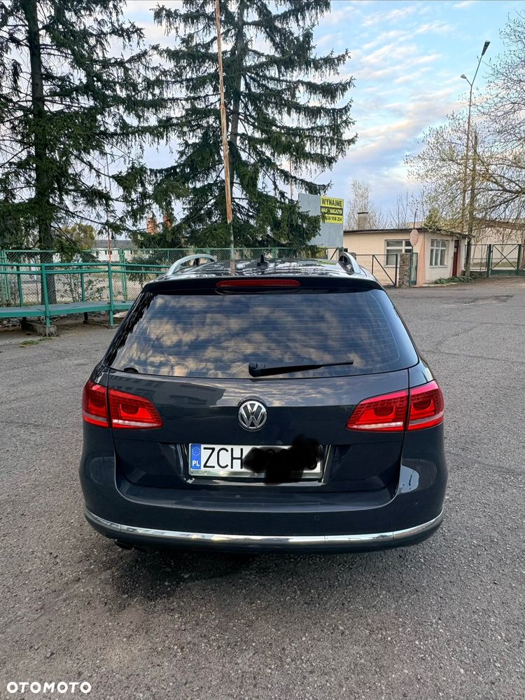 Volkswagen Passat 2.0 TDI DPF DSG Highline - 3