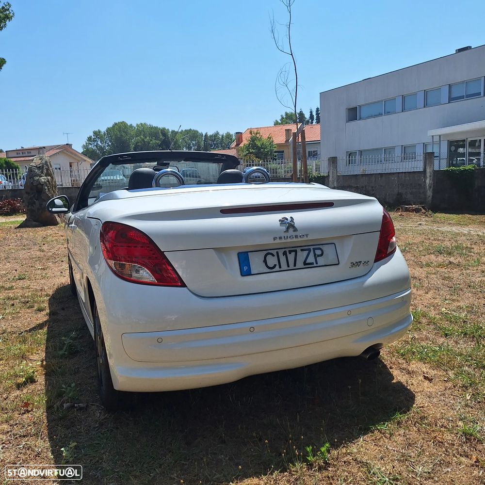 Peugeot 207 CC - 25