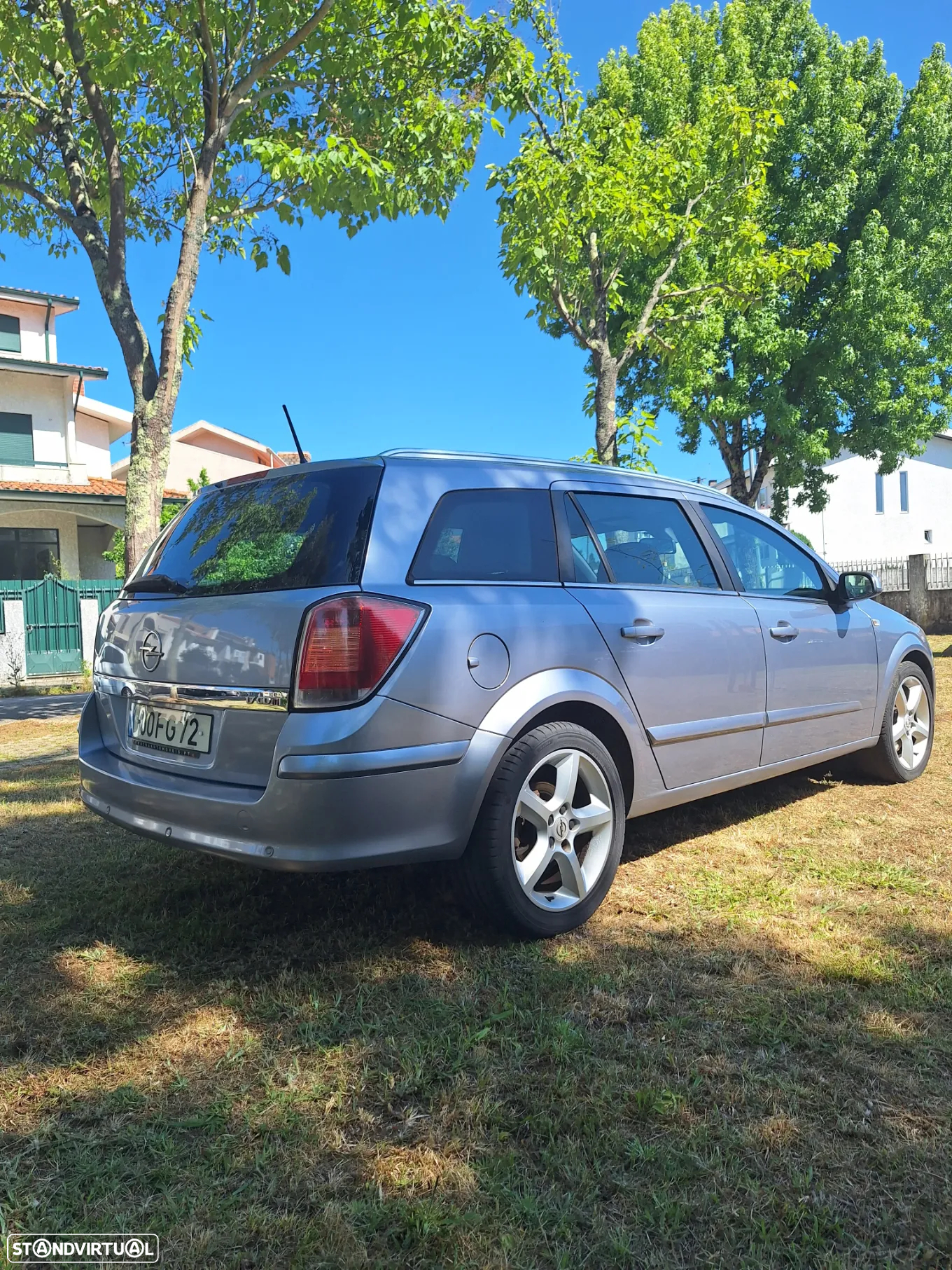 Opel Astra Caravan 1.7 CDTi Cosmo Plus - 3