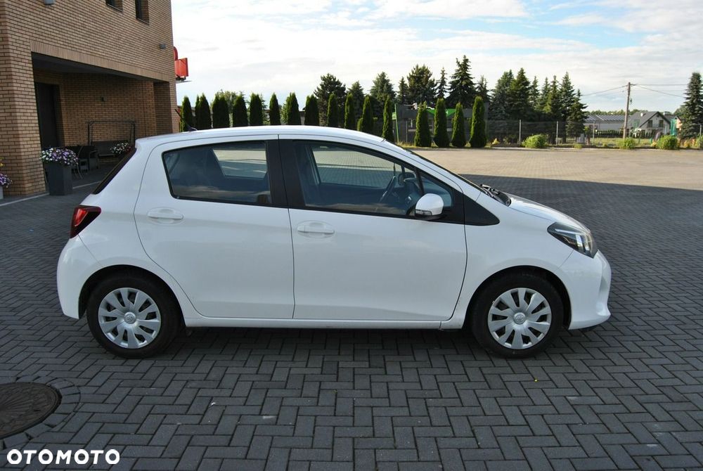 Toyota Yaris - 13