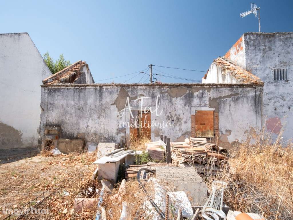 Moradia para Recuperar em Pontével - Grande imagem: 5/23