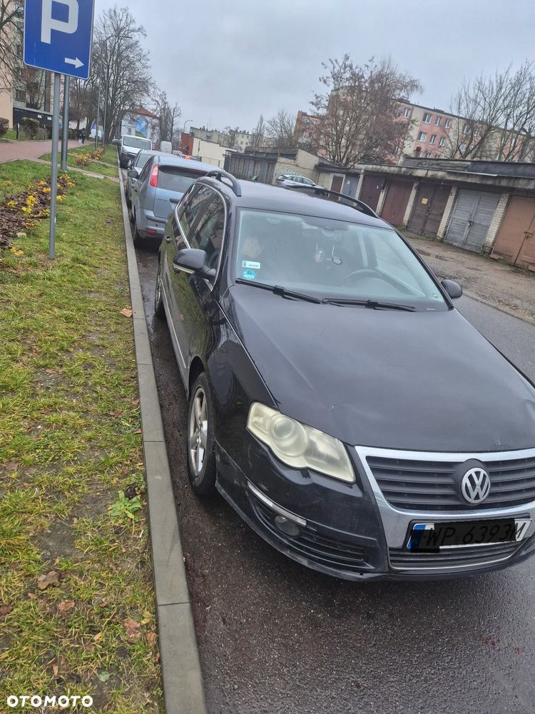 Volkswagen Passat 2.0 TDI DPF BlueMotion Technology Comfortline - 1