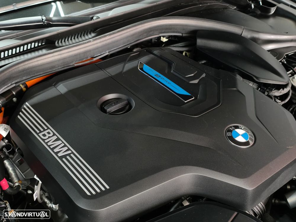 BMW 530 e Pack M - 48