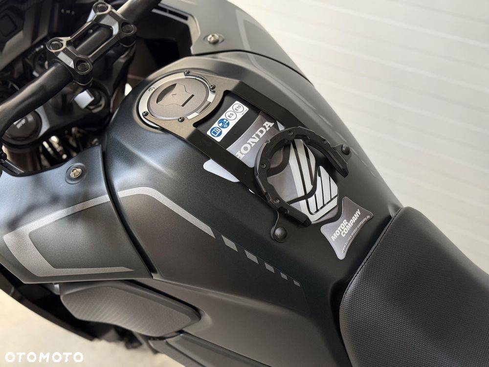 Honda CB - 26