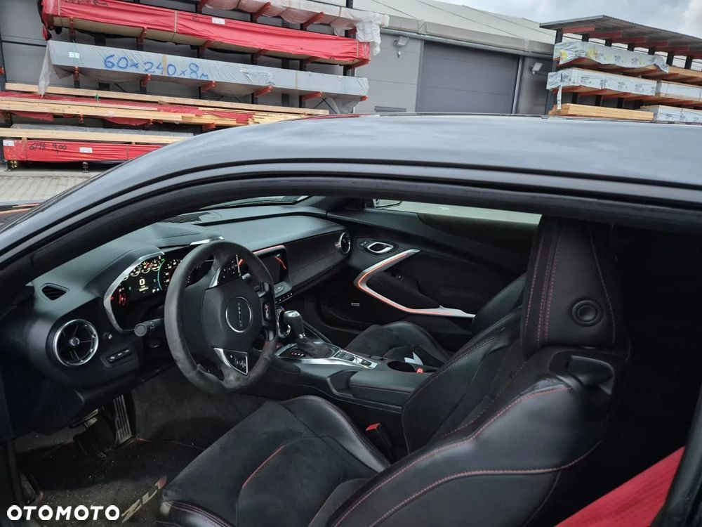 Chevrolet Camaro - 8