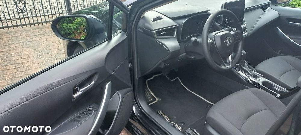 Toyota Corolla 1.8 Hybrid Comfort - 11