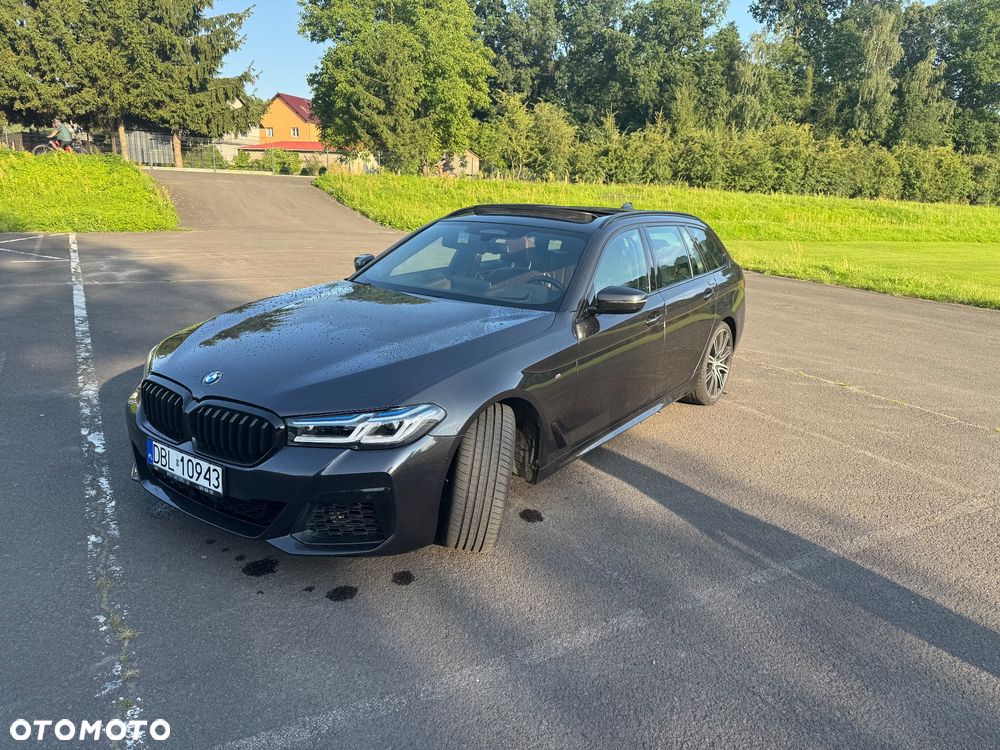 BMW Seria 5 530d xDrive mHEV M Sport sport - 5