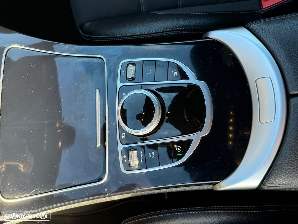 Mercedes-Benz C 220 d 4Matic 9G-TRONIC AMG Line - 19