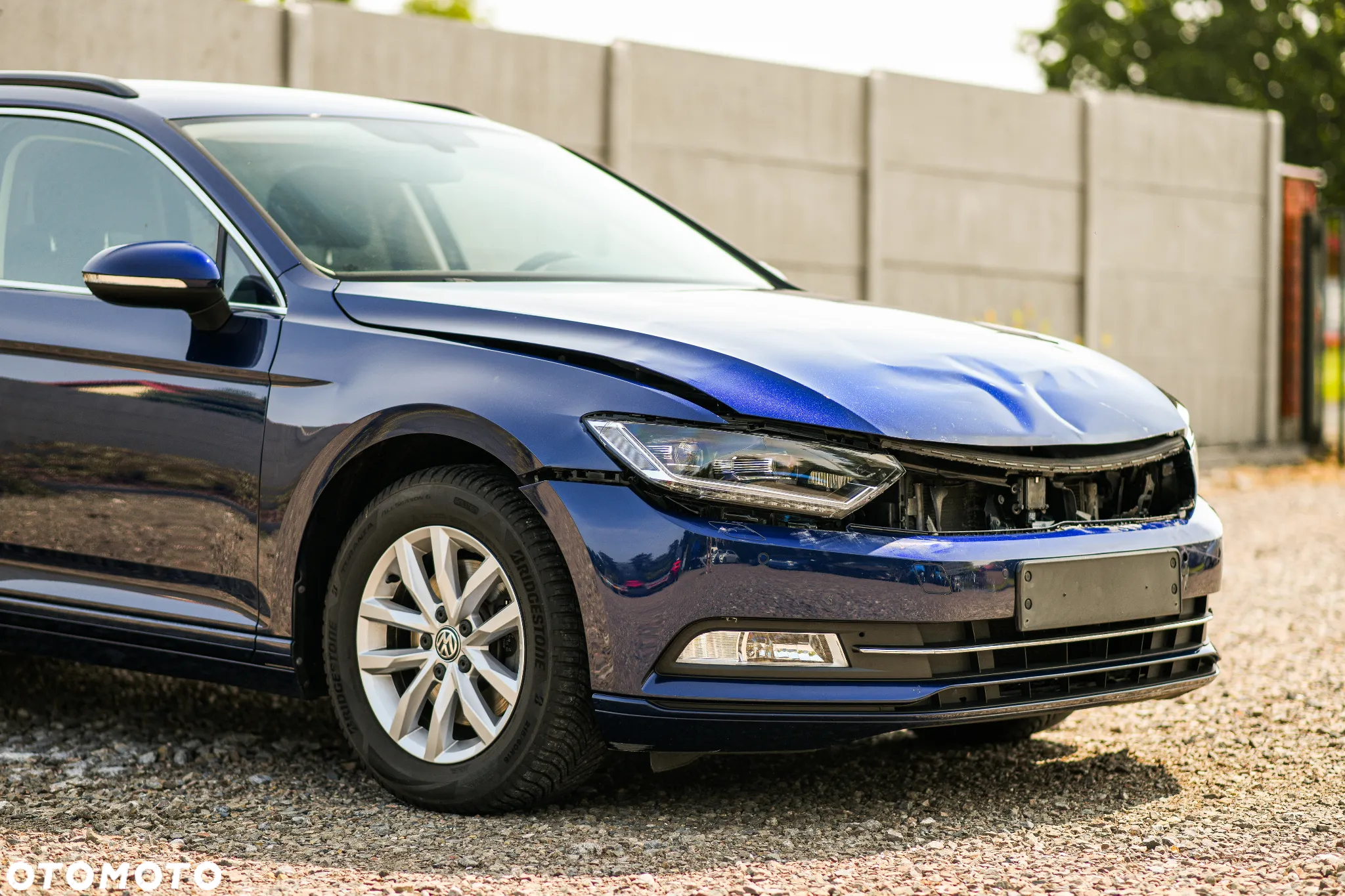 Volkswagen Passat 1.6 TDI BMT Comfortline - 10