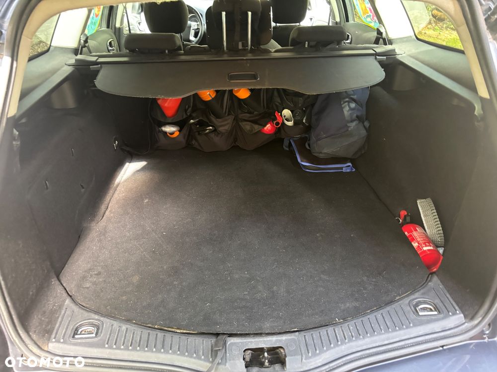 Ford Mondeo 2.0 TDCi Titanium - 17