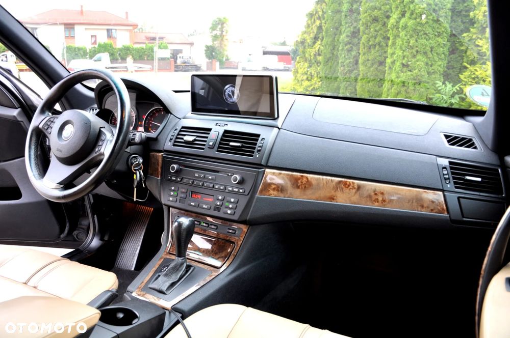 BMW X3 3.0sd - 25