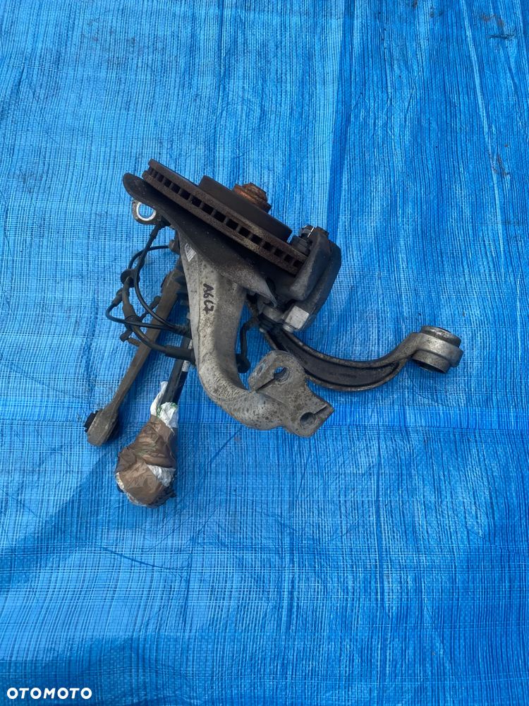 AUDI A6 C7 ZWROTNICA PIASTA WAHACZE KOMPLET PRAWY PRAWA  PRZÓD PRZEDNIA ORYGINAŁ 4G0407241D    4G0407242D - 7