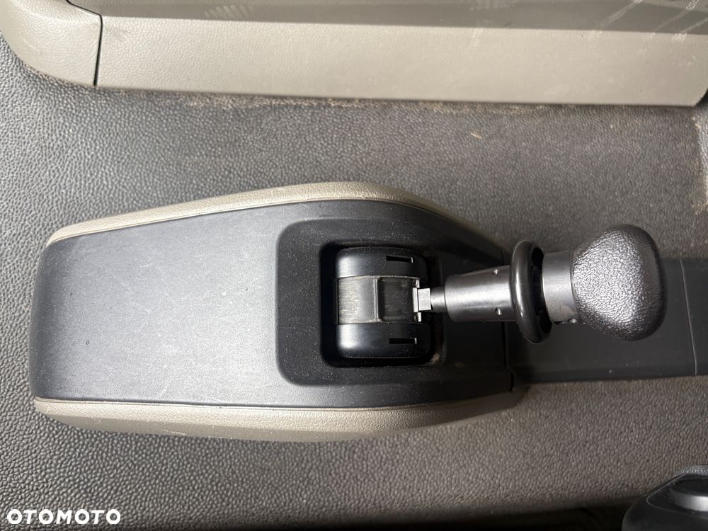 MAN TGL 12.220 / NOWY MODEL / 236.000km PRZEBIEGU /  KRÓTKI / DMC 12.000kg / EURO 6 / DO NAUKI JAZDY / NAUKA JAZDY / 250 - 22