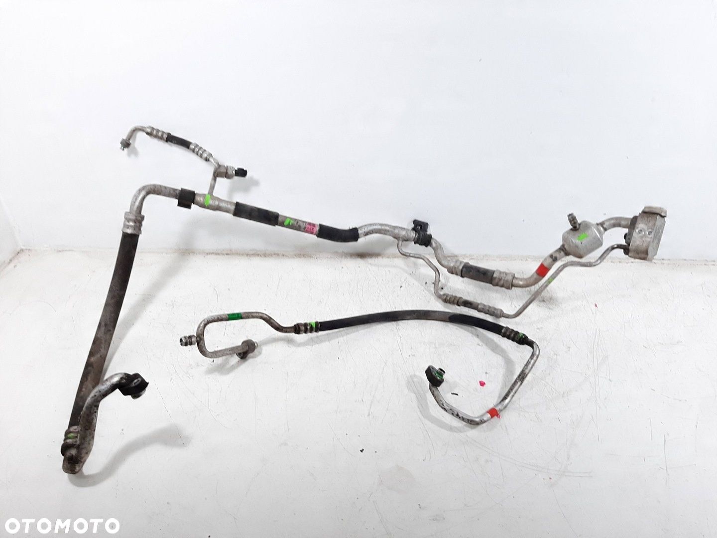 HYUNDAI ELANTRA V LIFT 1.6 16V 14R PRZEWODY RURKI KLIMATYZACJI - 1