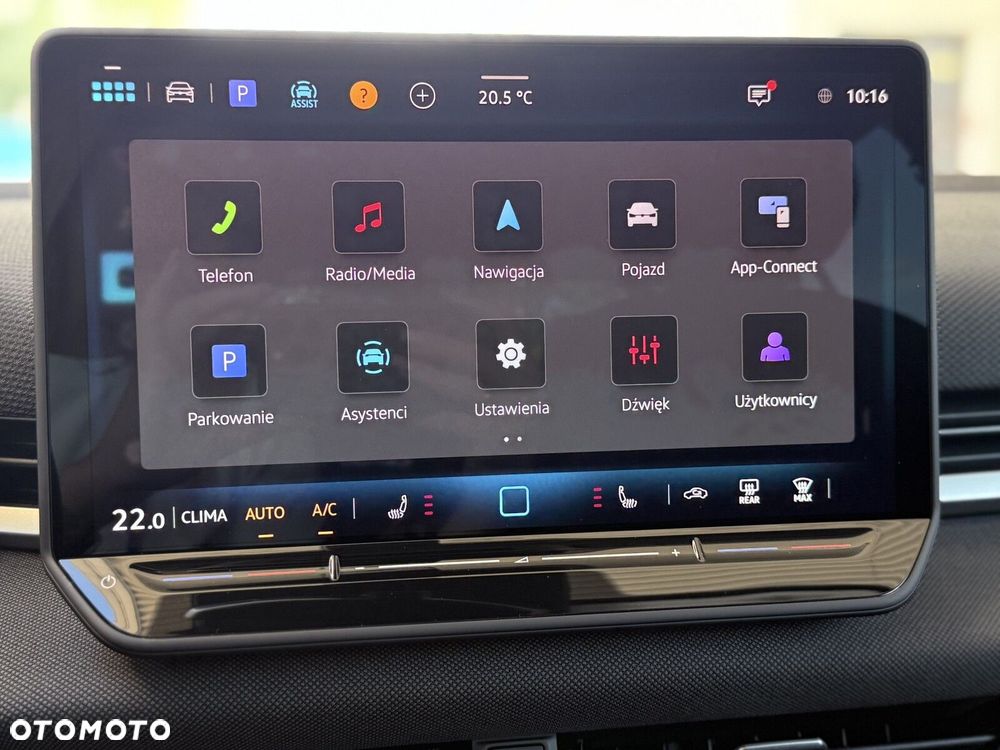 Volkswagen T-Roc 1.5 eTSI Life DSG - 12